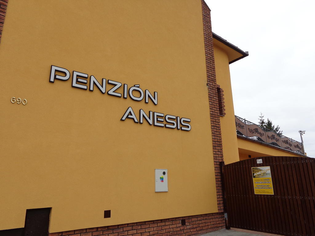 Penzion Anesis - Studia Turčianske Teplice Екстериор снимка
